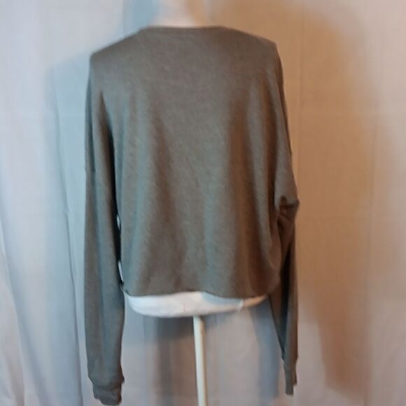 Grace Layne "Platinum" Oversized Cropped Sweatshirt - Picture 3 of 6